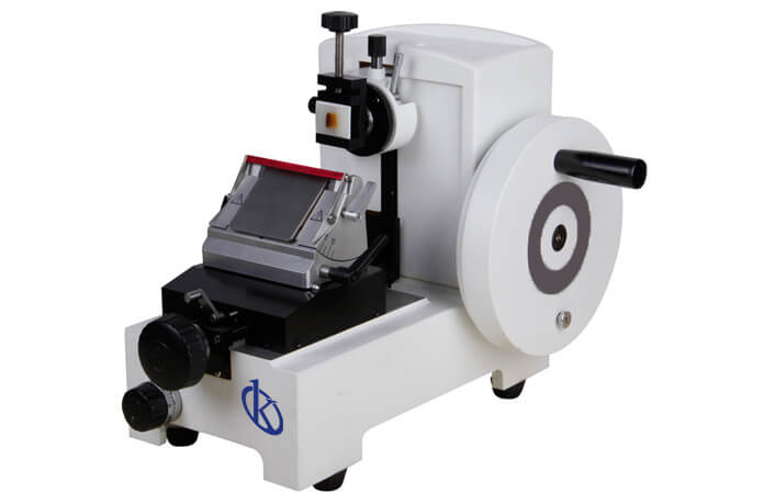 Manuel Microtome YR420