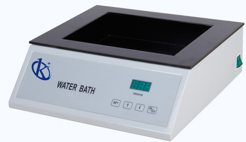 Maintenance prédictive et calibration périodique des bains-marie de laboratoire