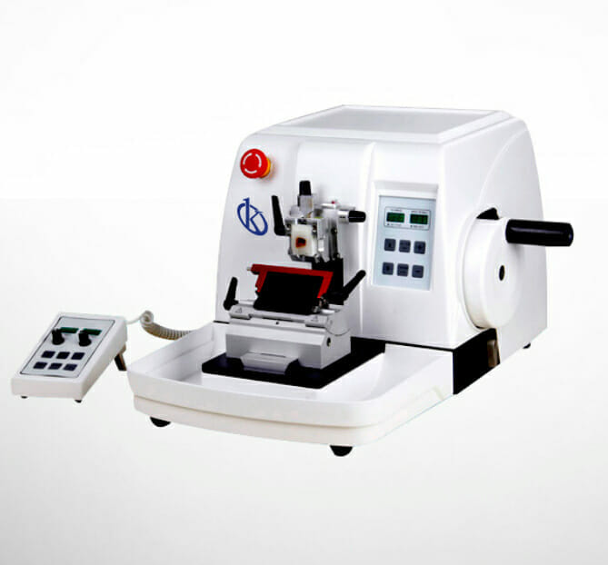 Microtome automatisé YR415-1