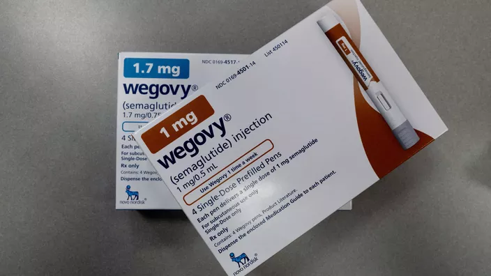Qui peut prendre Wegovy, ce nouveau médicament anti-obésité qui arrive en France ?