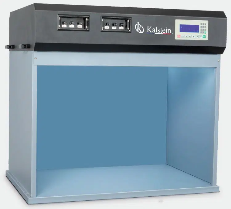 Comparaison Scientifique : Boîte à Lumière YR05532 de Kalstein vs. SpectraLight QC de X-Rite